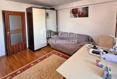 Apartament cu 3 camere decomandat în Central - 8