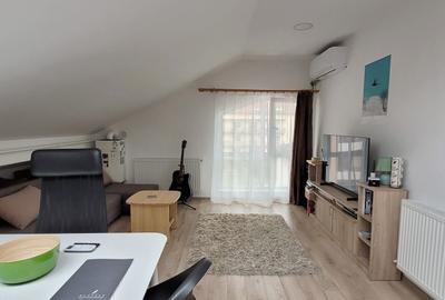 De vânzare apartament cu trei camere în Bună Ziua - 3