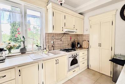 REV2003985 Vila cu teren de 950 mp - 2