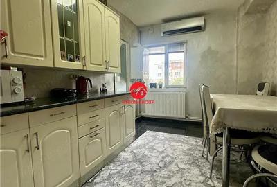 Apartament cu 4 camere decomandat în Inel I - 12