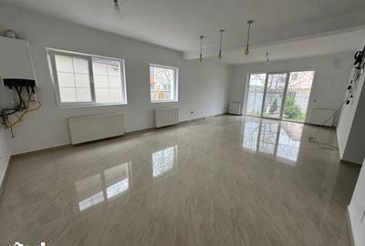 Casă cu Teren 400 Mp în Central - 4