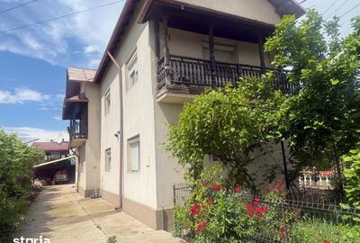 Casă cu 6 camere cu Teren 3500 Mp în Ulmi - 12