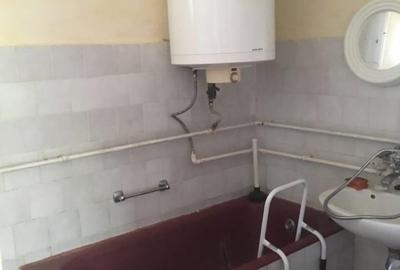 Casă cu 3 camere cu Teren 2538 Mp în Salonta - 9