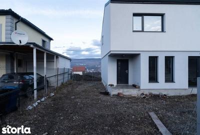 Casă cu 4 camere cu Teren 500 Mp în Chinteni - 6