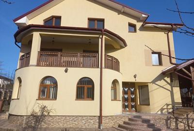 Casă cu 4 camere cu Teren 130 Mp în Strugurilor - 2