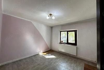 Apartament 2 camere decomandat Micro 21, etaj 1 - 2
