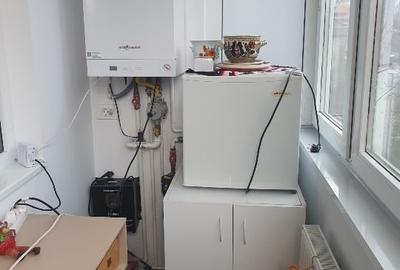 Apartament de 3 camere - Sinaia, zona centrala - 13