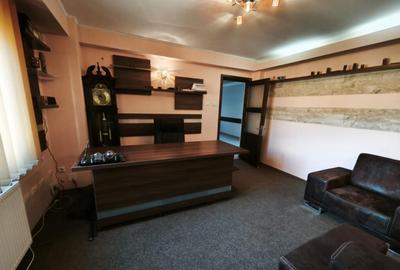Spatiu birou, zona Stefan cel Mare, Radauti - 8