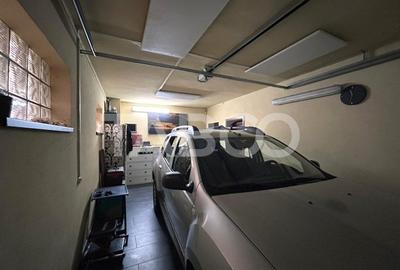 Casa de vanzare cu 5 camere 2 balcoane garaj incalzit 2 bai in Sibiu - 36