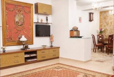 Proprietar, vând ap. 2 camere ultracentral- Batistei,  Universitate