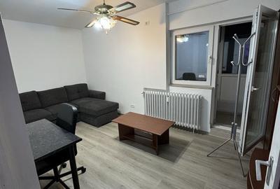 Garsonieră decomandată în Central - 3