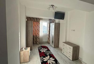 Garsonieră decomandată în Central - 7