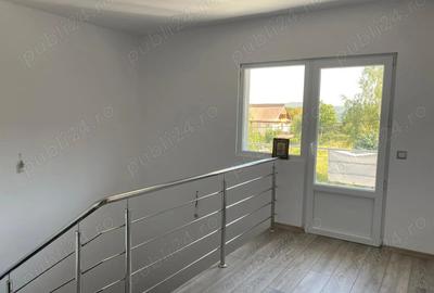 Casă cu 6 camere cu Teren 555 Mp în Petrișor - 7