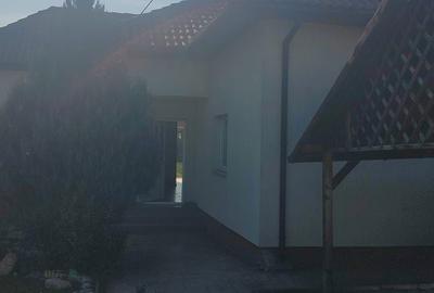 Casă cu 3 camere în Prunet - 4