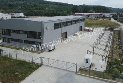 Spațiu comercial, de 1,000 mp, în Central - 19