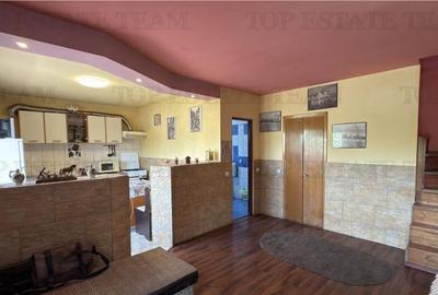 Apartament 3 camere tip duplex metrou 1 Decembrie 1918