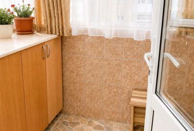 Apartament cu 3 camere semidecomandat în Titan - 5