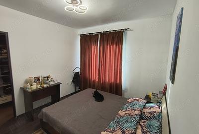 Vand apartament 3 camere, Flore?ti, zona Terra - 5