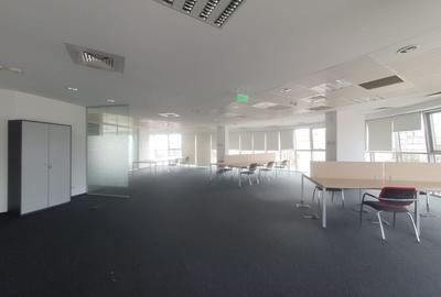 Birou, de 310 mp, în P-ța Universității - 2