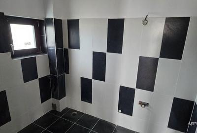 Casă cu 5 camere cu Teren 1000 Mp în Mihai Eminescu - 7