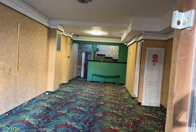 Spațiu comercial, de 50 mp, în Central - 1