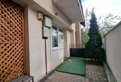 Spațiu comercial, de 100 mp, în Florilor - 1
