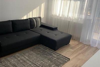 Apartament cu 2 camere, zona Tractorul - 2