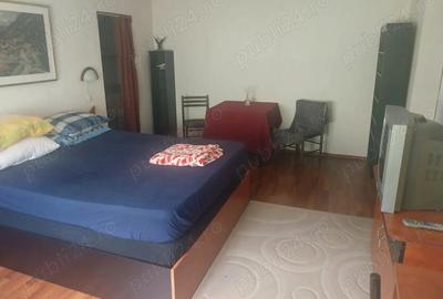 Casă cu 1 camere în Central - 2