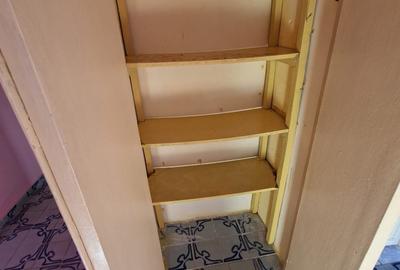 Apartament cu 2 camere decomandat, etaj 3/8, zona Dacia - 12