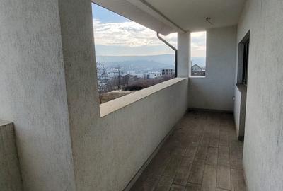 Casa cu 5 camere, doua bai Bucium Casa cu 5 camere, doua bai Bucium - 11