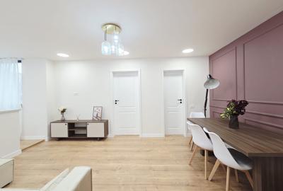 Apartament  cu trei camere renovat mobilat GATA DE MUTAT - 1