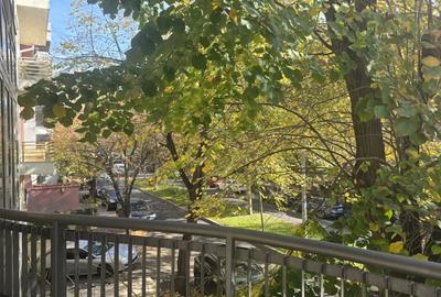 Inchiriere apartament Bd. Primaverii - stradal, 5 camere, etaj 1 Inchiriere apartament Bd. Primaverii - stradal, 5 camere, etaj 1 - 2