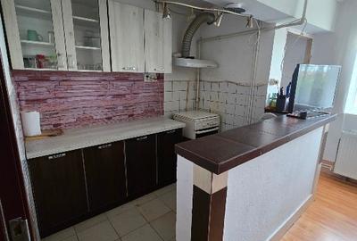 Apartament cu 2 camere decomandat în Remetea Mare - 7