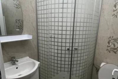 Garsoniera mobilata zona Mall - 1