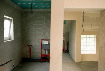 Casă cu Teren 500 Mp în Central - 3