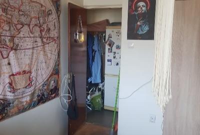 Garsonieră decomandată în Craiter - 2