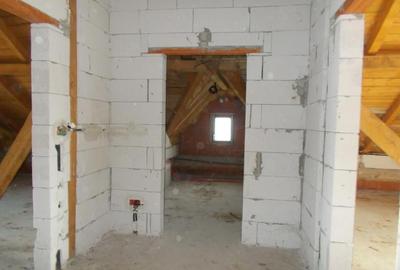 Casă cu 2 camere cu Teren 533 Mp în Simion Bărnuțiu - 13