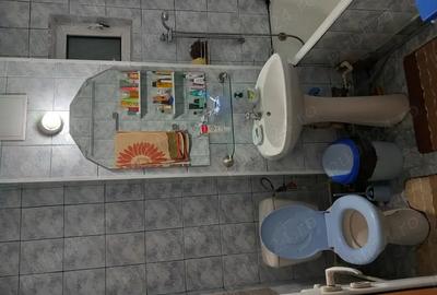 De vanzare apartament 3 camere decomandat, parter - 6