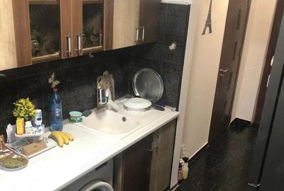 De vanzare Apartament 2 camere Lujerului - 1