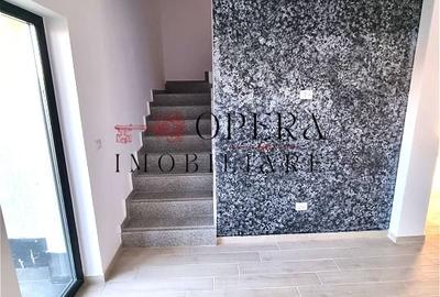 Casă cu 4 camere în Bucium