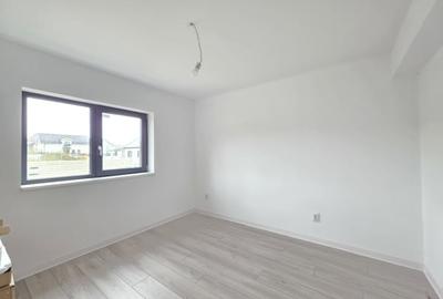 Duplex cu 4 camere, teren 125mp, Codlea - 13