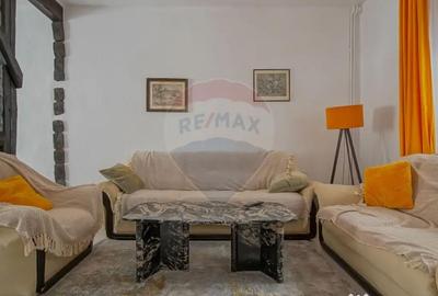 Casă cu 5 camere cu Teren 4200 Mp în Moieciu - 5