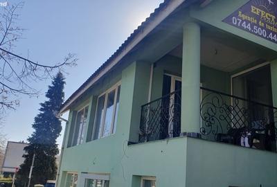 Spațiu comercial, de 28 mp, în Central - 5