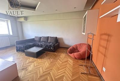 Apartament cu 3 camere decomandat în Unirii