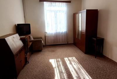 Garsoniera in bloc tip vila Livada Postei - Fagetului - 2