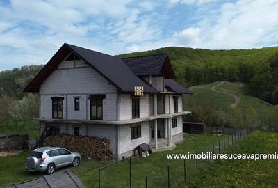 Casă cu 7 camere cu Teren 1300 Mp în Pătrăuți - 10
