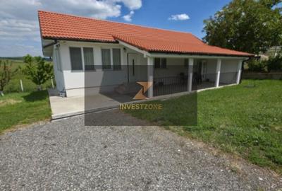 Casă cu 3 camere cu Teren 835 Mp în Paleu - 1