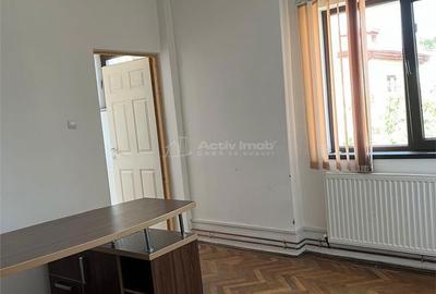 Casă cu 5 camere cu Teren 300 Mp în Ana Ipătescu - 6