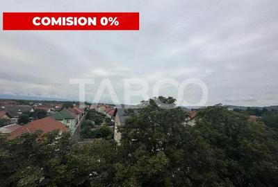 Apartament semidecomandat 2 camere 40 mpu cu priveliste spre Munte