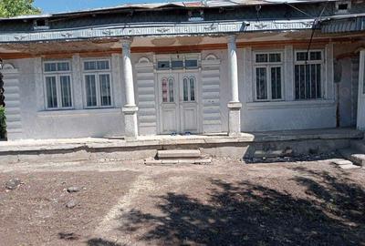 Teren intravilan, 25 ari cu casa veche renovabila - 7